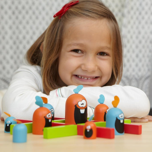 Stacking Figures TicTacToe - The Family Fun Game